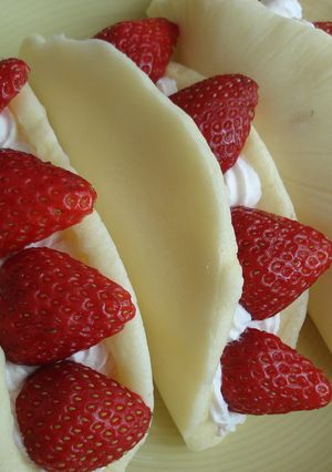 レンジdeいちごオムレツ♪-レシピのメイン写真