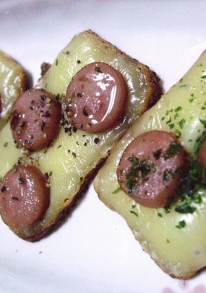 簡単おつまみ☆チーズ＆ウインナー-レシピのメイン写真