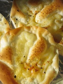 餃子の皮deオツマミ-レシピのメイン写真