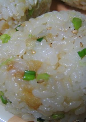 揚げ玉おにぎり☆-レシピのメイン写真