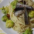 芽キャベツとオイルサーディンのパスタ
