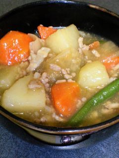 簡単丼にも★じゃがいもと人参のそぼろ煮-レシピのメイン写真