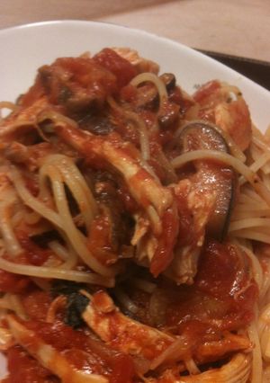 蒸し鶏のトマトソースパスタ-レシピのメイン写真