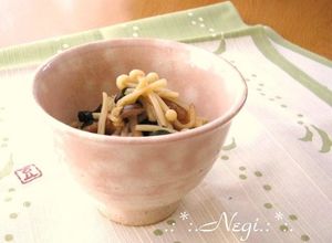 ∮ きのこたっぷり✰彡わかめと梅煮 ∮-レシピのメイン写真
