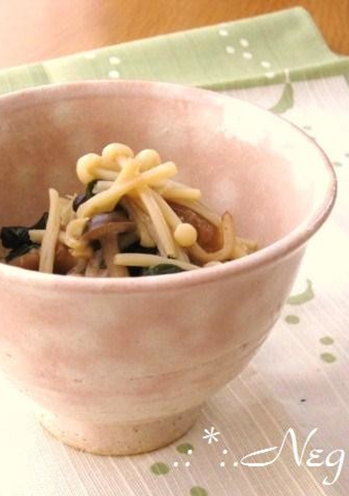 ∮ きのこたっぷり✰彡わかめと梅煮 ∮-レシピのメイン写真