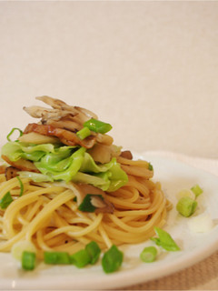春キャベツとちくわのバター醤油和風パスタ-レシピのメイン写真