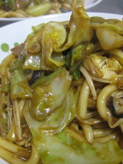 お好みソースで~うまうま焼きうどん-レシピのメイン写真