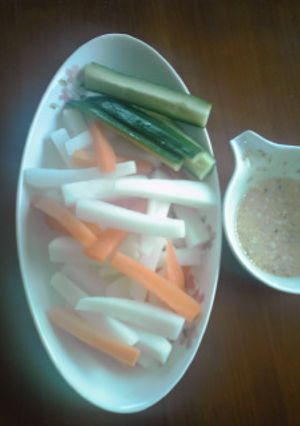 野菜スティック♪うまうまディップソース☆-レシピのメイン写真
