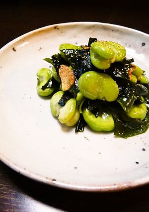 そら豆と新わかめの香り炒め-レシピのメイン写真