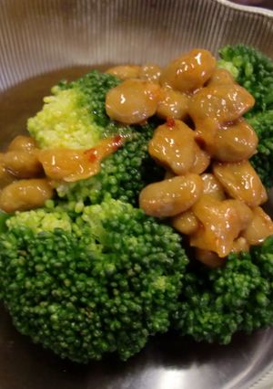 ネバネバ☆キムチ納豆onブロッコリー-レシピのメイン写真