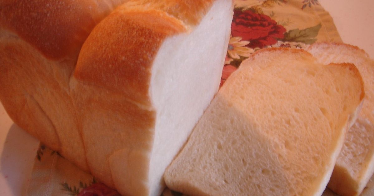 天然酵母で毎日のふわふわパン(中種法） by モチぞう 【クックパッド