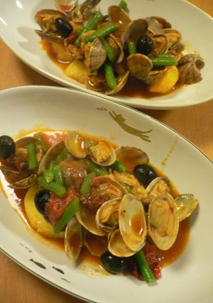 あさりとじゃがいものトマト煮サフラン風味-レシピのメイン写真