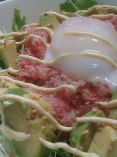 水菜も美味しい!簡単!アボカドネギトロ丼-レシピのメイン写真