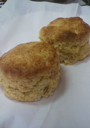 ﾒｰﾌﾟﾙｼﾛｯﾌﾟ味ナッツのスコーン-レシピのメイン写真