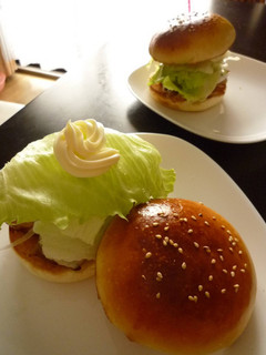 おうちで✿モ○風✿照り焼きチキンバーガー-レシピのメイン写真