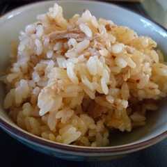 รูปของ 具入りラー油で辛うまシーチキンご飯♪