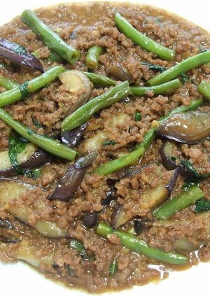 大葉入り-なすといんげんのひき肉みそ炒め-レシピのメイン写真