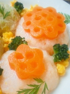 離乳食後期☆お花のトマト粥団子-レシピのメイン写真