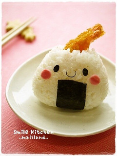 なんちゃって♪天むすちゃん*キャラ弁-レシピのメイン写真