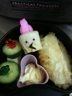 お弁当に★竹輪でニワトリさん-レシピのメイン写真