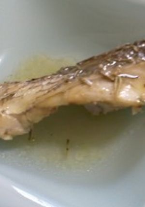 ル・クルーゼで鯛の香草蒸し焼き-レシピのメイン写真
