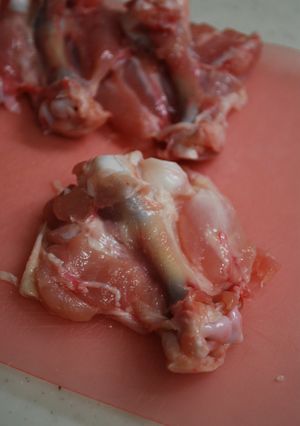切り方で大きく見せる鶏肉-レシピのメイン写真