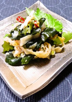 若布とセロリとクラゲの中華風和えもの-レシピのメイン写真