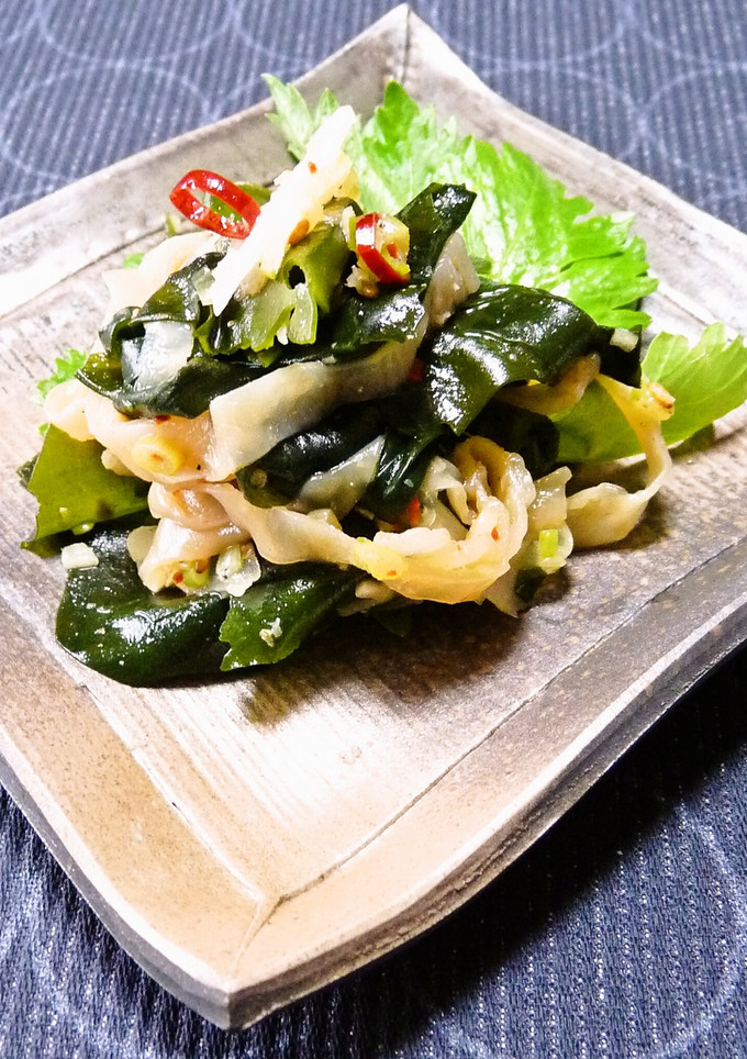 若布とセロリとクラゲの中華風和えもの-レシピのメイン写真