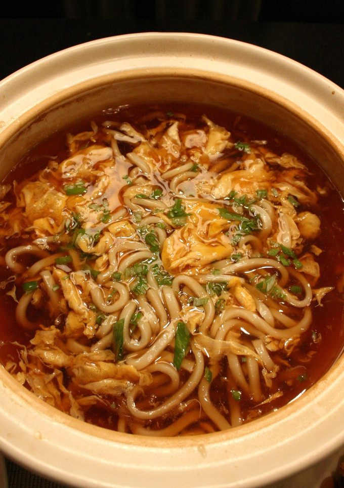 とろ～り熱々！土鍋でかき玉うどん-レシピのメイン写真