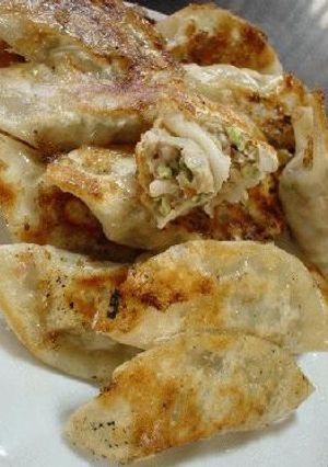鶏ごぼうすり身で「焼き餃子」-レシピのメイン写真