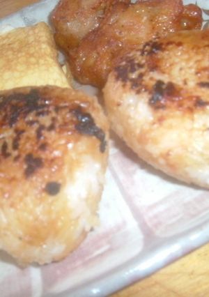 味噌醤油が香ばしい＊焼きおにぎり-レシピのメイン写真
