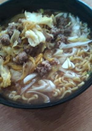 インスタントラーメンで簡単に担々麺風♪-レシピのメイン写真