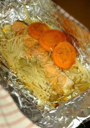 簡単うまい☆鮭のホイル焼き☆バター醤油☆-レシピのメイン写真