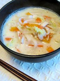 綺麗になれる?!豆乳うどん-レシピのメイン写真