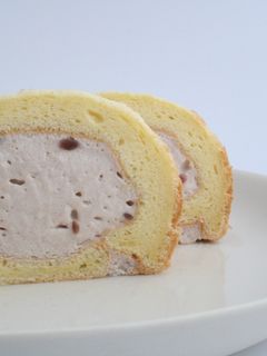 羊羹で小豆ムース ロールケーキに-レシピのメイン写真