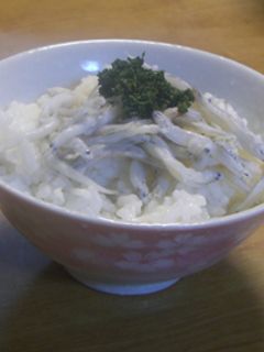 花山椒としらすのせご飯-レシピのメイン写真