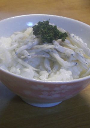 花山椒としらすのせご飯-レシピのメイン写真