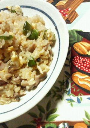 ボリューム満点✿豚に卵❀醤油混ぜご飯✿-レシピのメイン写真
