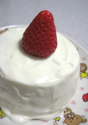 離乳食☆レンジで簡単お祝いケーキ♪-レシピのメイン写真