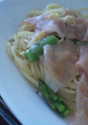生ハムとアスパラのペペロンチーノ-レシピのメイン写真