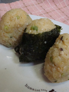 親子おにぎり-レシピのメイン写真