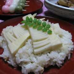 รูปของ もっちりおいしい筍ごはん.。o○