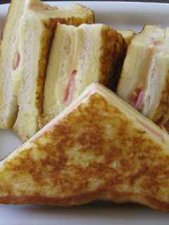 フレンチトースト風♪ホットサンド♪-レシピのメイン写真