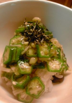 黒豆ごはんのオクラなめたけ丼-レシピのメイン写真