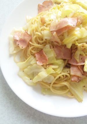 ピリリ♪キャベツのマスタード醤油パスタ-レシピのメイン写真