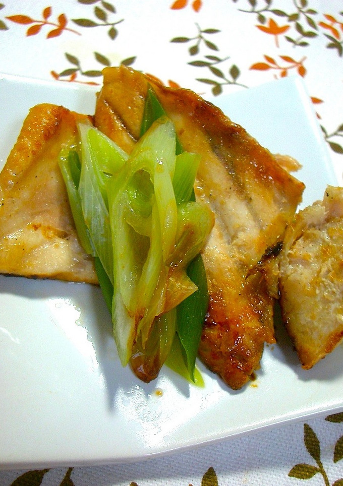 ブリのアラで！ネギ塩焼き-レシピのメイン写真