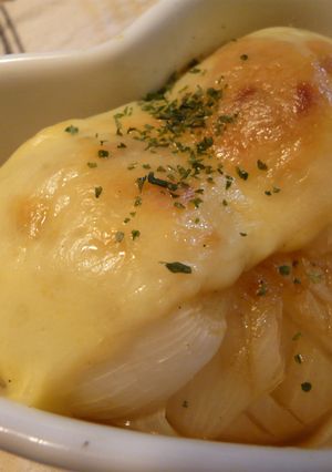新玉ねぎの簡単♪チーズ焼き-レシピのメイン写真