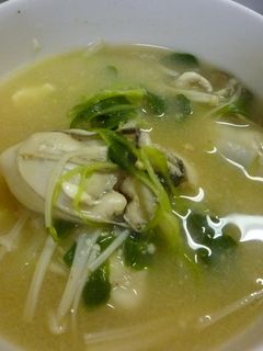 牡蠣とえのきのみそ汁-レシピのメイン写真