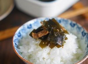 お弁当や常備菜に♪だしがら昆布の梅佃煮-レシピのメイン写真