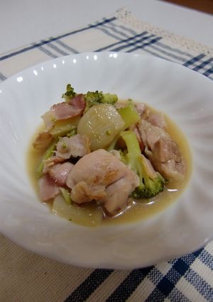 鶏とブロッコリーのブイヨン煮-レシピのメイン写真